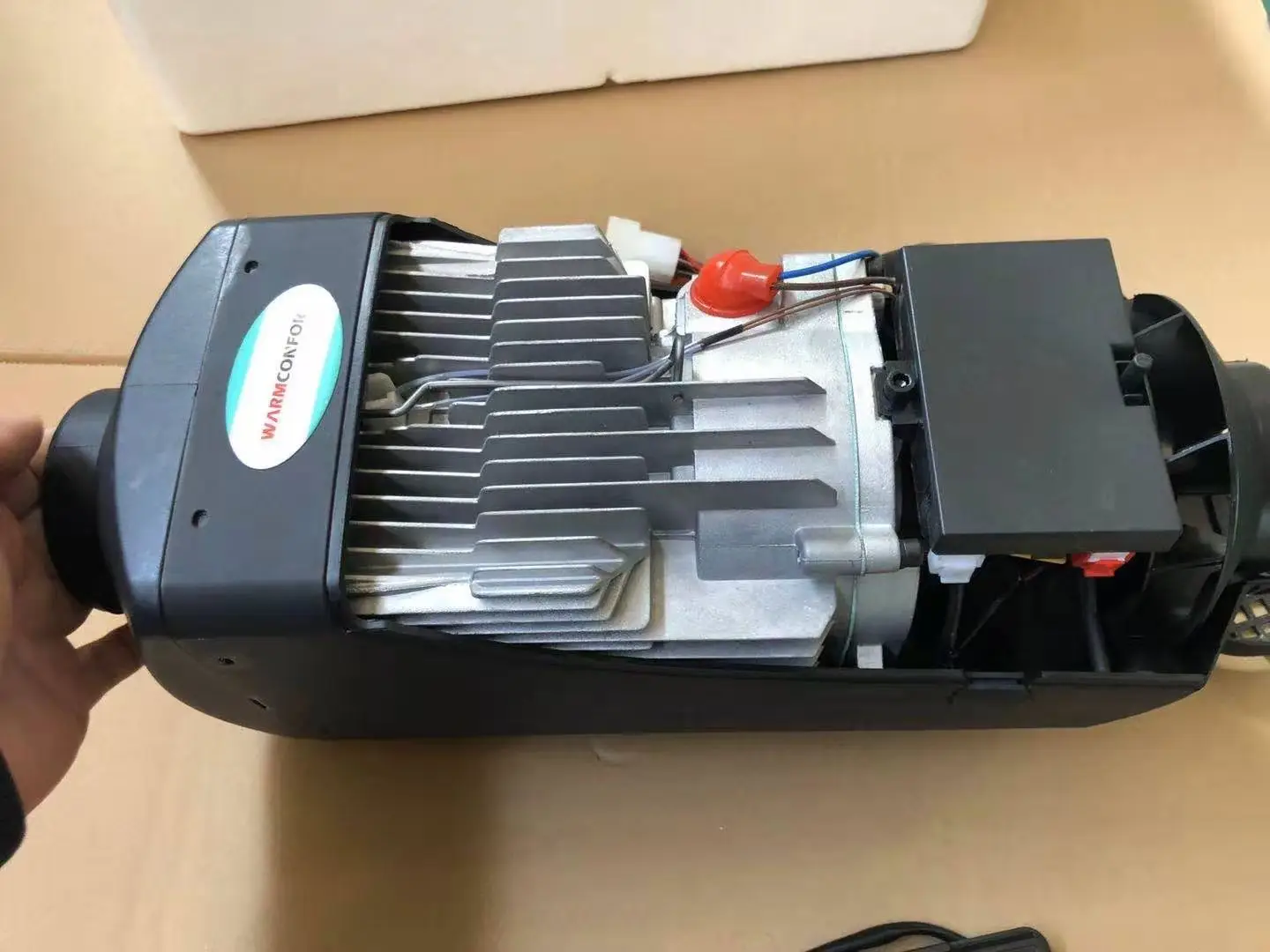 WARMCONFORT Truck Cabin Space Parking air diesel Heater 5kw 24v With Completed Spare Parts - Image 3